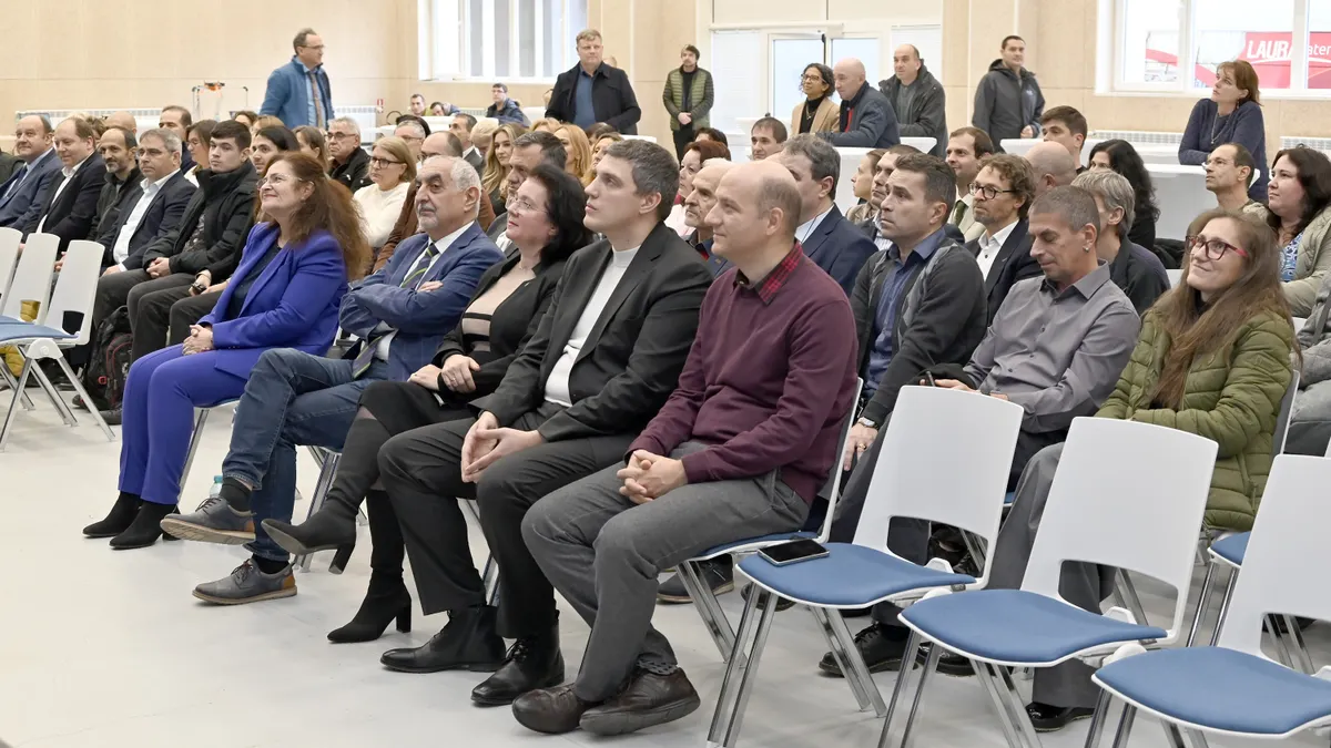Eжегодните награди на НИС за принос към научноприложната дейност бяха връчени на церемония в Техническия университет – София
