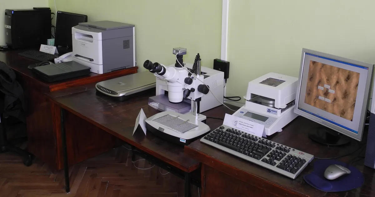 ЛАБОРАТОРИЯ ПО ТЕКСТИЛНО МАТЕРИАЛОЗНАНИЕ И ИЗПИТВАНИЯ