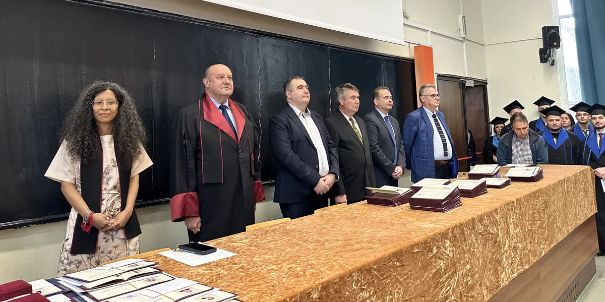 At a ceremonial event, diplomas were awarded to the bachelors and masters from the 2022 graduating class of the Faculty of Telecommunications