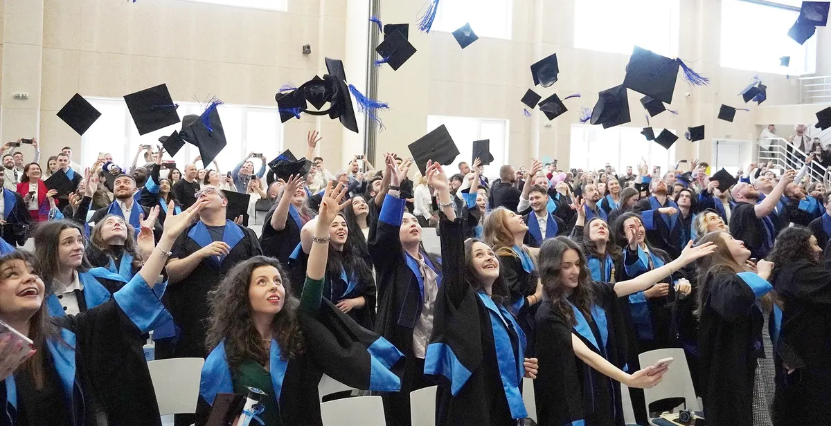 Ceremonial diploma awarding ceremony for the 2025 graduating class of the Faculty of Mechanical Engineering