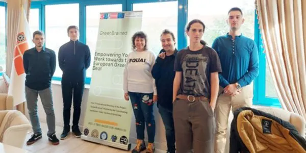 Студентите от ТУ – София представиха свои проекти за намаляване на човешкия отпечатък върху околната среда в Green Deal Mobility в град Истанбул, Турция