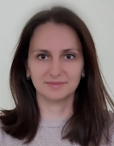 Ивелина Рускова